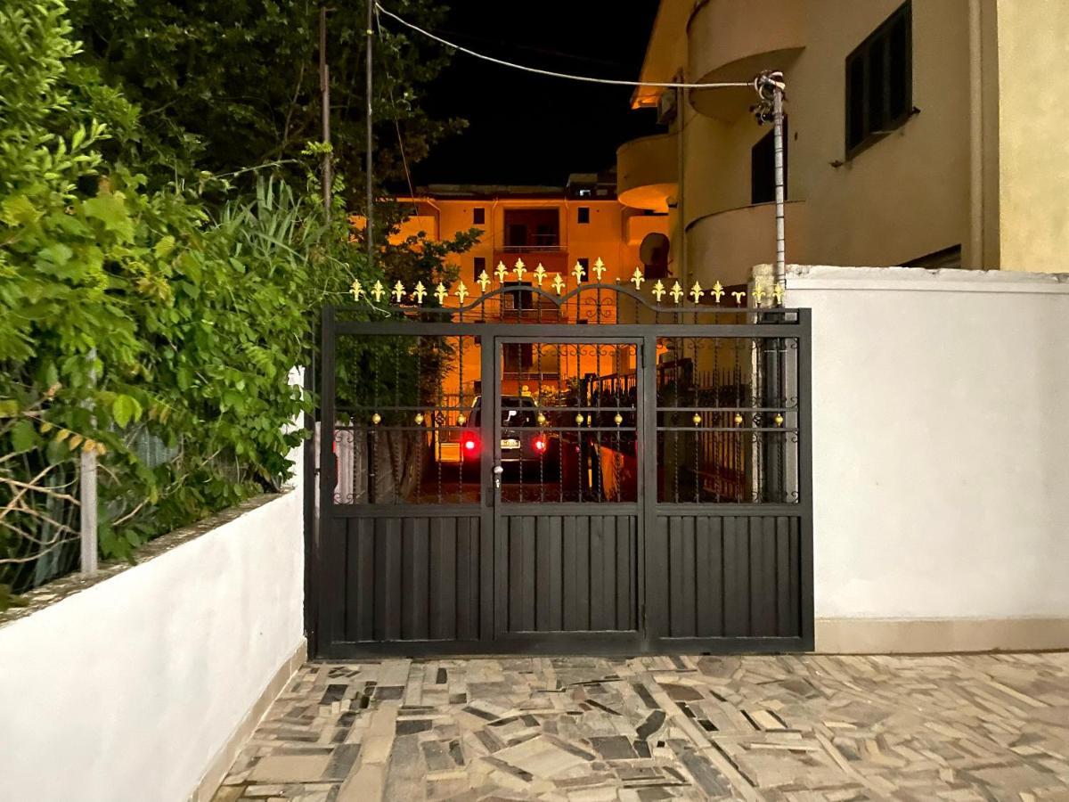 Lumturi Resident Apartman Durrës Kültér fotó